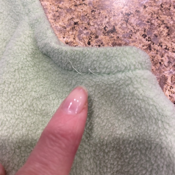 Columbia Light Green Zip Up Fleece Vest Youth 6/6X - Picture 11 of 15